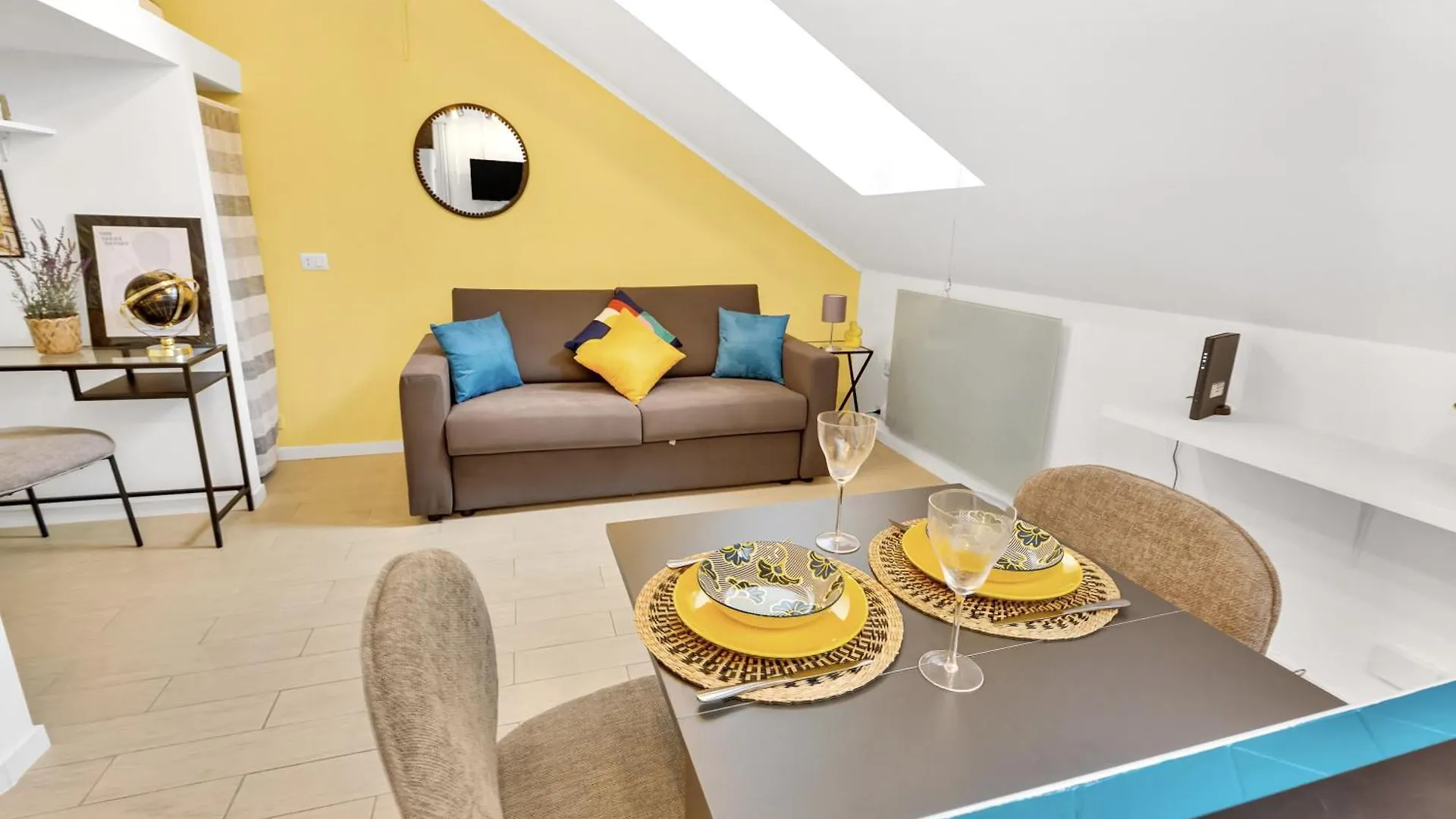 Duomo - Bright Gateway Downtown Apartment Milan 0*,  Italy