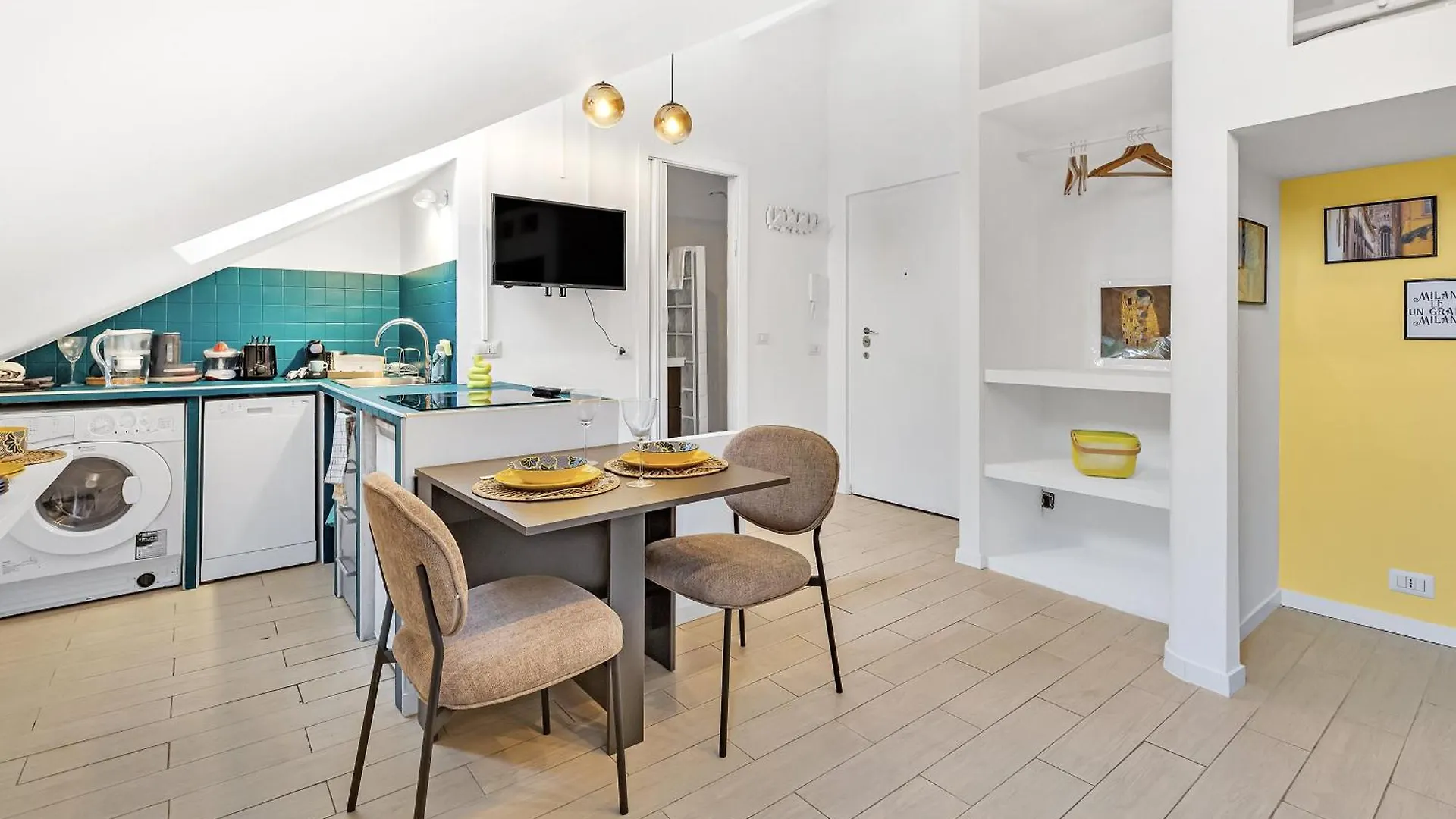 Duomo - Bright Gateway Downtown Apartment Milan 0*,